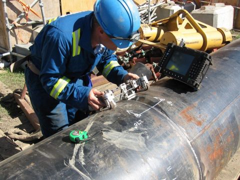 NDT-Services-Ultrasonic-Pipeline-Test-800x531-1-590x330-1